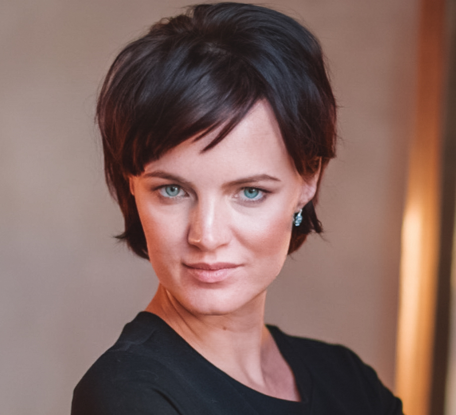 Елена Ефимова